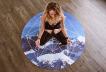 Husker du at trække stikket? Yoga og meditation lotusstilling